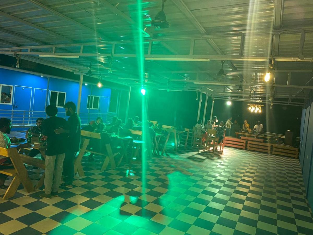 Bon Voyage Sea View Hostel فاغاتور المظهر الخارجي الصورة