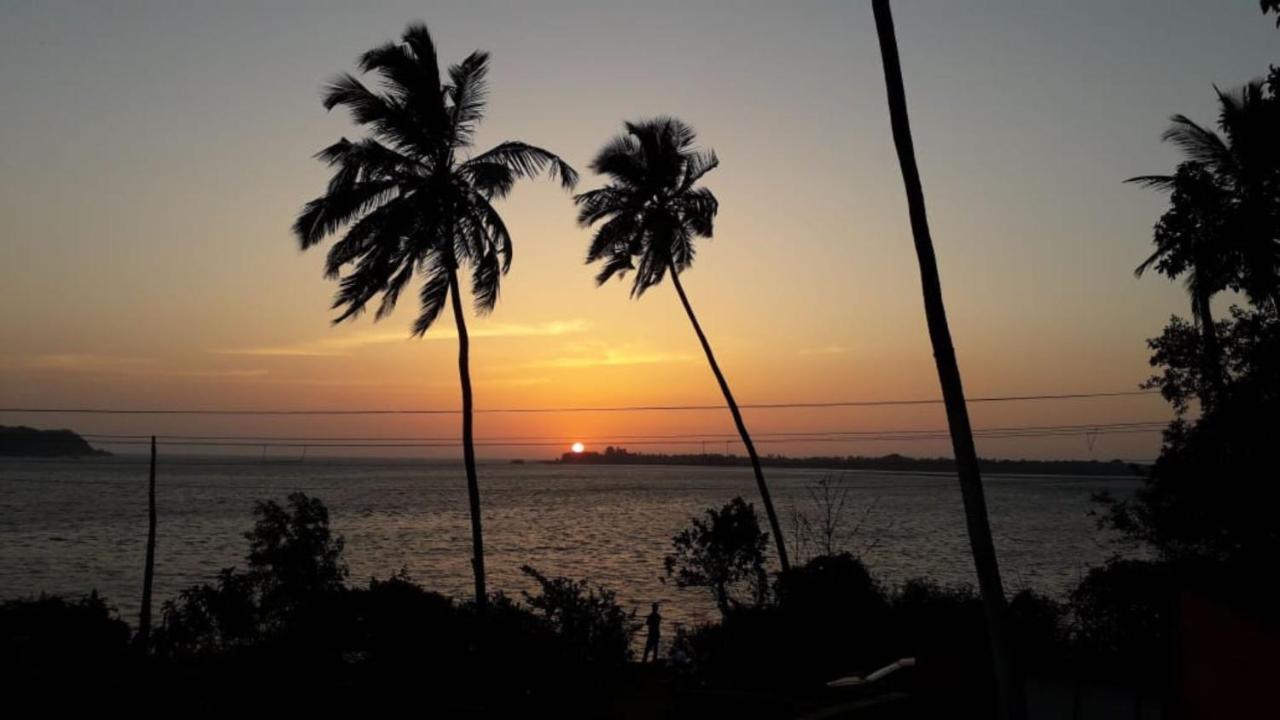 Bon Voyage Sea View Hostel فاغاتور المظهر الخارجي الصورة